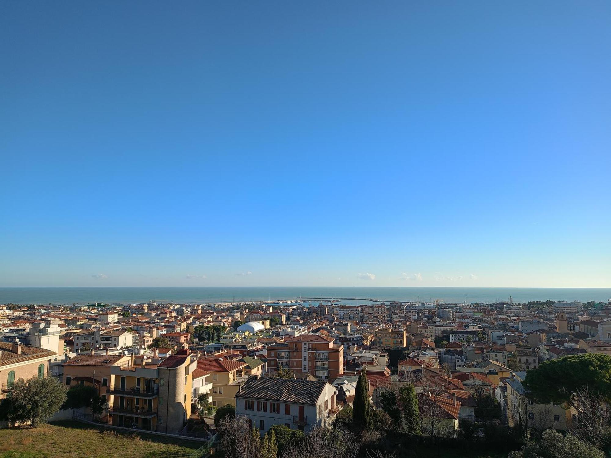 فندق Casa Del Fiordaliso سان بنيديتّو ديل ترونتو المظهر الخارجي الصورة